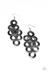 Paparazzi Earrings   Scattered Shimmer - Black