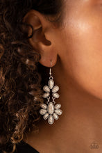 Load image into Gallery viewer, Paparazzi Earrings Cactus Cruise - White
