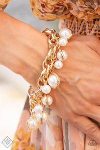 Bracelet: "Orbiting Opulence" Fashion FIx