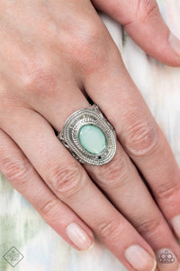 Ring: "Calm And Classy" Fashion FIx