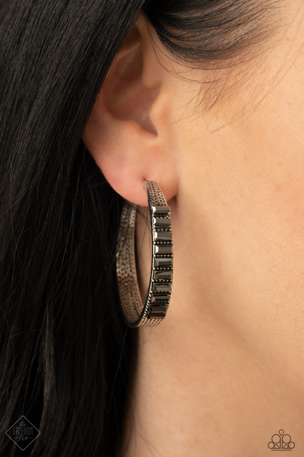 Hoop Earring: 