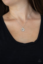 Load image into Gallery viewer, Paparazzi Necklaces Bare Your Heart - White
