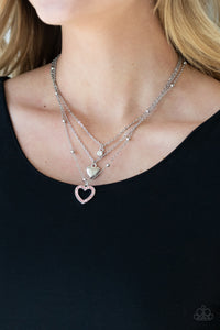 Paparazzi Necklaces Never Miss a Beat - Pink