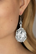 Load image into Gallery viewer, Paparazzi Earrings Royal Recognition - White
