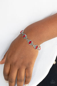 Paparazzi Bracelets Crown Privilege - Red