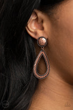 Load image into Gallery viewer, Paparazzi Earrings Beyond The Borders - Copper
