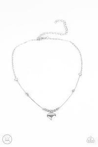 Casual silver store necklace