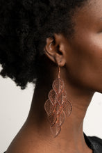 Load image into Gallery viewer, Paparazzi Earrings Limitlessly Leafy - Copper
