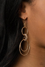 Load image into Gallery viewer, Paparazzi Earrings Getting Hitched - Gold
