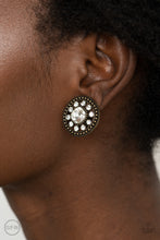 Load image into Gallery viewer, Paparazzi Earrings Dazzling Definition - Brass
