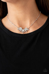 Deluxe Diadem - White necklace