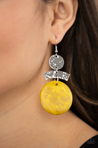 Paparazzi Earrings Diva Of My Domain - Yellow