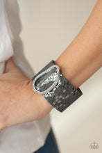 Load image into Gallery viewer, Paparazzi Bracelets HISS-tory In The Making - Silver
