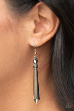 Load image into Gallery viewer, Sparkle Stream - Silver earrings

