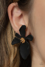 Load image into Gallery viewer, Hawaiian Heiress - Black earrings
