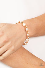 Load image into Gallery viewer, Chicly Celebrity - Gold bracelet
