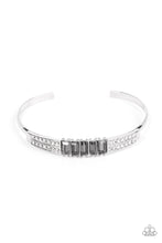 Load image into Gallery viewer, Paparazzi Bracelet Spritzy Sparkle - Silver Coming Soon
