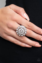Load image into Gallery viewer, Paparazzi Rings SELFIE-Confidence - White
