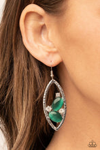 Load image into Gallery viewer, Famously Fashionable - Green earring

