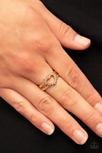 Load image into Gallery viewer, First Kisses - Gold ring
