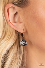 Load image into Gallery viewer, Fleek and Flecked - Black
