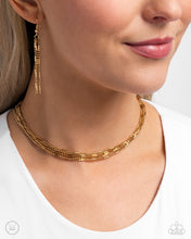 Load image into Gallery viewer, Paparazzi Necklace Monochromatic Marvel - Gold Coming Soon
