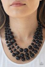 Load image into Gallery viewer, Paparazzi Necklaces Everyone Scatter! - Black
