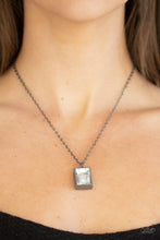 Load image into Gallery viewer, Paparazzi Necklaces Pro Edge - Black
