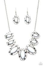 Load image into Gallery viewer, Paparazzi Necklaces Terra Color - White
