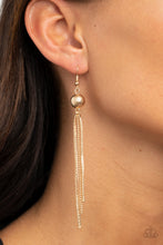 Load image into Gallery viewer, Paparazzi Earrings SLEEK-ing Revenge - Gold
