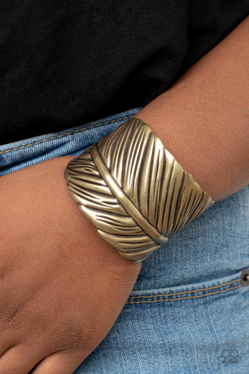 Paparazzi Bracelets  Where Theres a QUILL, Theres a Way - Brass