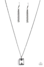 Load image into Gallery viewer, Paparazzi Necklaces Pro Edge - Black
