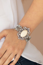 Load image into Gallery viewer, Paparazzi Bracelets Mojave Mystic - White
