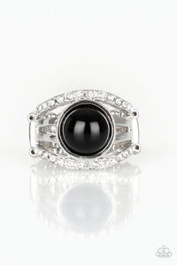 Pre Order Paparazzi Rings A Big Break - Black