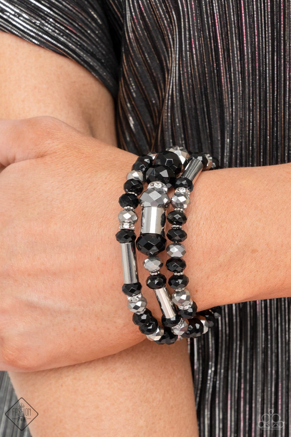 Paparazzi Bracelets Dynamic Dazzle - Black