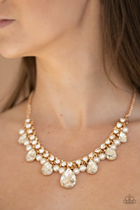 Paparazzi Necklaces Knockout Queen - Gold