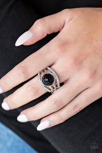 Pre Order Paparazzi Rings A Big Break - Black