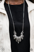 Load image into Gallery viewer, Paparazzi Necklaces Fashion Fix Leave it to LUXE - Silver
