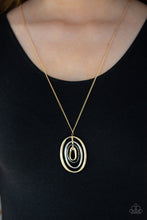 Load image into Gallery viewer, Paparazzi Necklaces Classic Convergence - Gold
