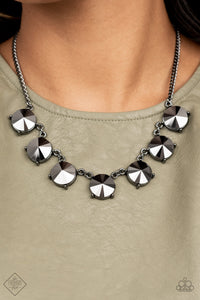 Necklace: "The SHOWCASE Must Go On" (P2ST-BKXX-195DL) Fashion Fix