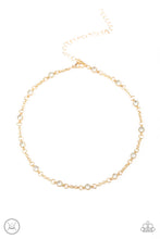 Load image into Gallery viewer, Paparazzi Necklaces Stunningly Stunning - Gold
