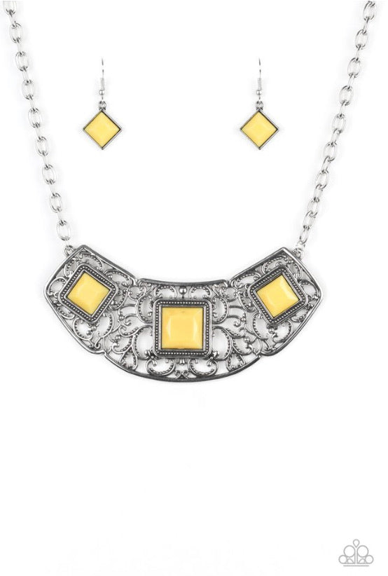 Paparazzi Necklaces Feeling Inde-PENDANT - Yellow