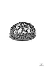 Load image into Gallery viewer, Paparazzi Ring Haute Havana - Black
