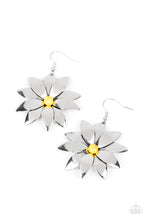 Load image into Gallery viewer, Pinwheel Prairies - Yellow Earrings
