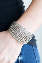 Load image into Gallery viewer, Paparazzi Bracelets Meant To BEAM - Silver
