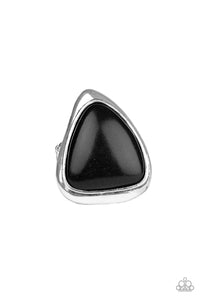 Paparazzi Rings Stone Scene - Black