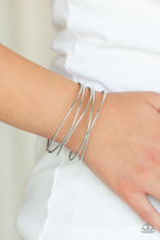 Load image into Gallery viewer, Paparazzi Bracelets Showstopping Sheen - Silver
