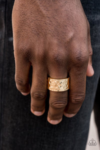 Paparazzi Rings Self-Made Man - Gold Mens