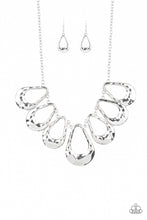 Load image into Gallery viewer, Paparazzi Necklace Teardrop Envy - Silver
