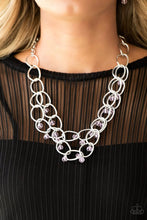 Load image into Gallery viewer, Paparazzi Necklaces Yacht Tour pink
